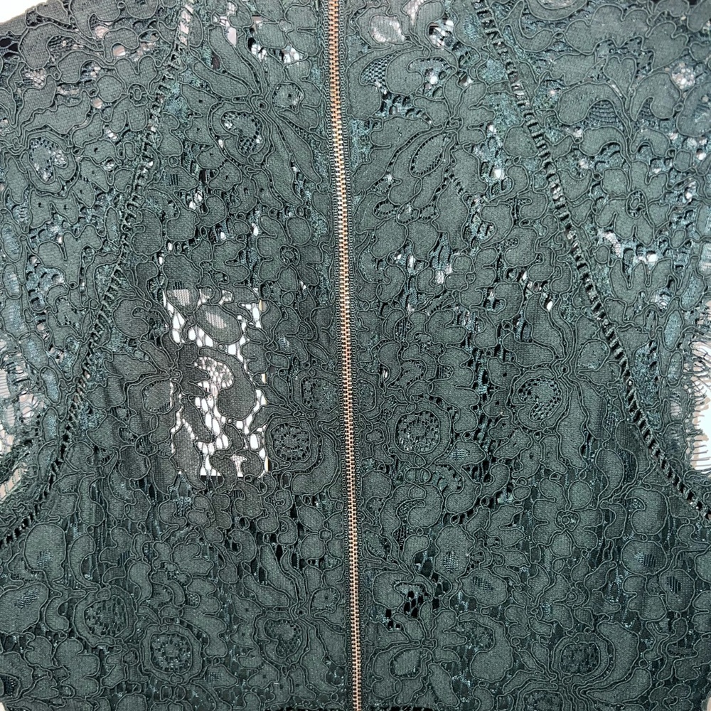 Bardot Dark Green Lace Midi Dress NWT✨ - Picture 11 of 17